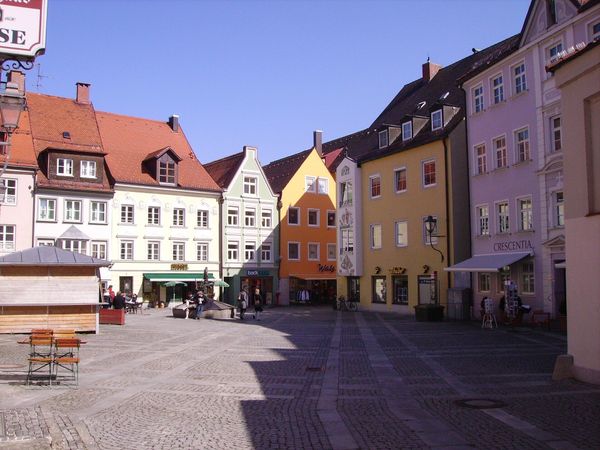 Das unternehmen Sie mit dem Mietwagen in Kaufbeuren